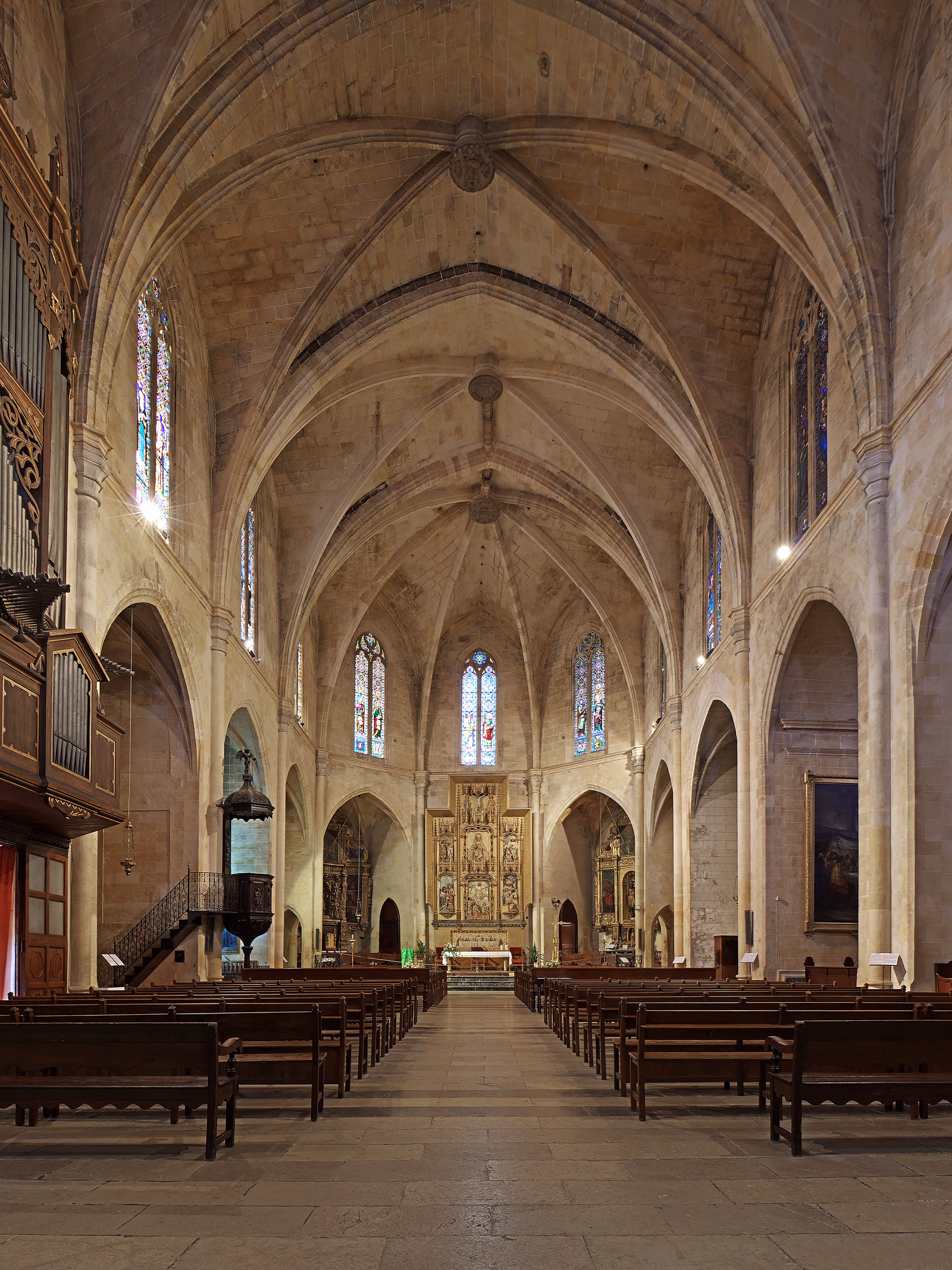 Innenraum der Kirche Transfiguració del Senyor in Artà