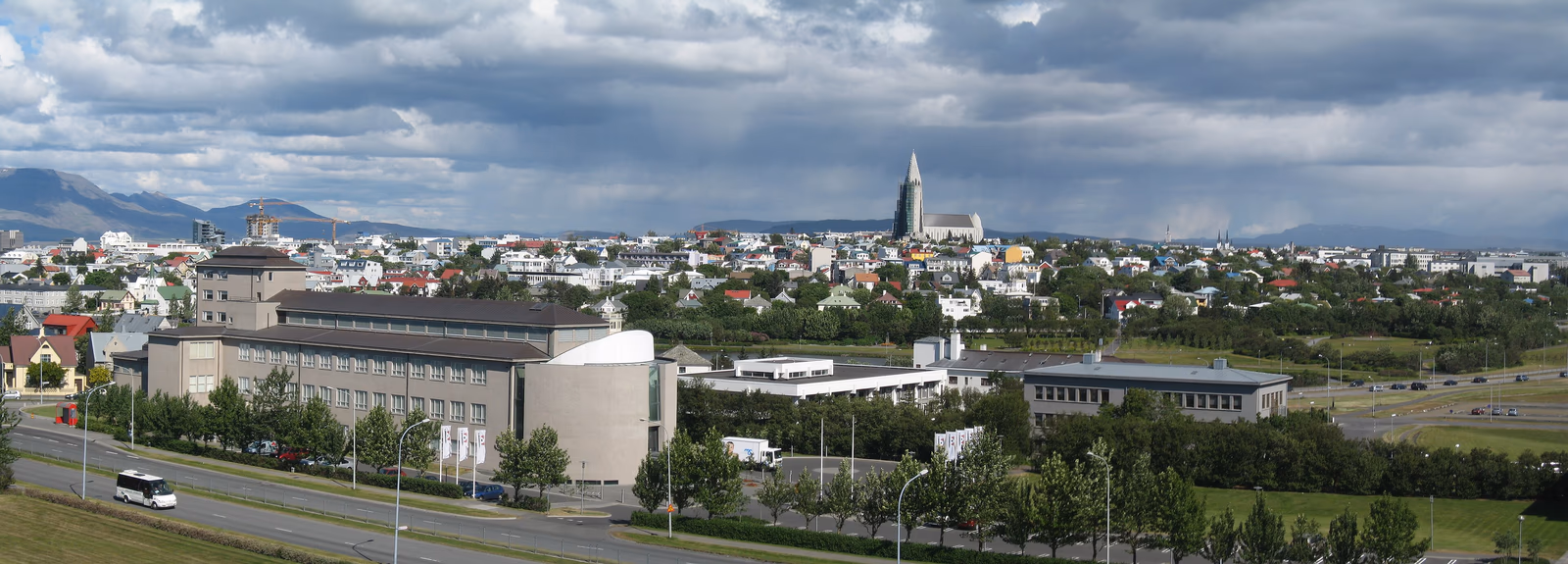 Blick über Reykjavík mit Hallgrímskirkja