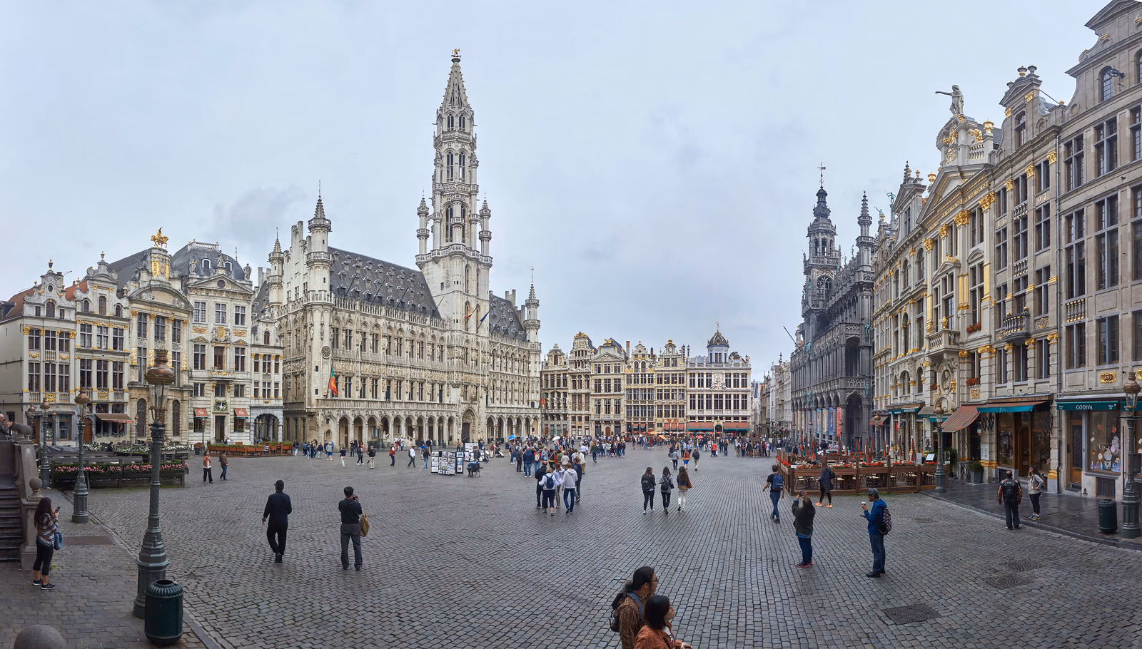 Grand-Place in Brüssel mit historischen Fassaden